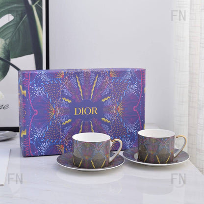 Branded mugs set

130 dhs 
set 4 pc 

with box🎁🎁🎁

Zain205
♥️♥️♥️