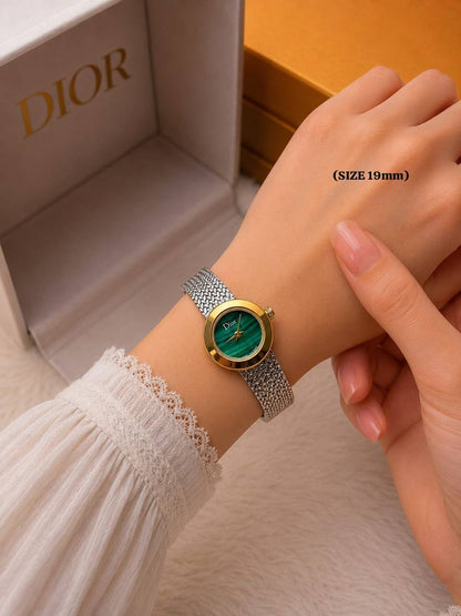 Dior 
watch for ladies 

good quality 

220DHS🇦🇪
 (size 19mm)

Zain59
♥️♥️♥️