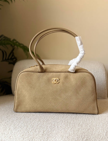 Chanel

For Price 👇 WhatsApp✅
0568585901 
0507557372
0552275751 Owner Zain 👌

Zain246
♥️♥️♥️