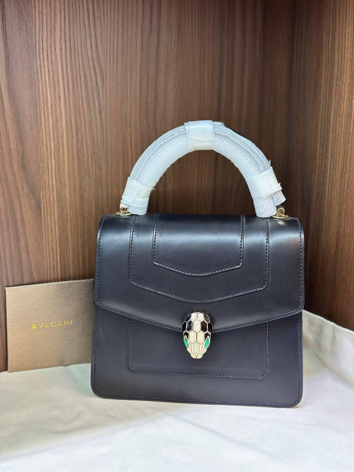 Hermes - Bvlgari 
Super Master💓
20cm 
For Price 👇 WhatsApp✅
0568585901 
0507557372
0552275751 Owner Zain 👌

Zain255
♥️♥️♥️