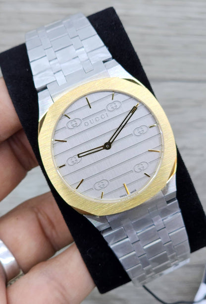 Gucci watch for men 
good quality 
230 dhs❣️

Zain59
♥️♥️♥️