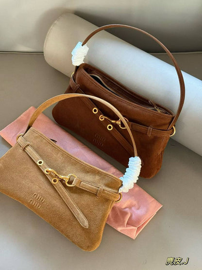 Master Bags +++
For Price 👇 WTSP Text Zain 0568585901

Zain141
♥️♥️♥️