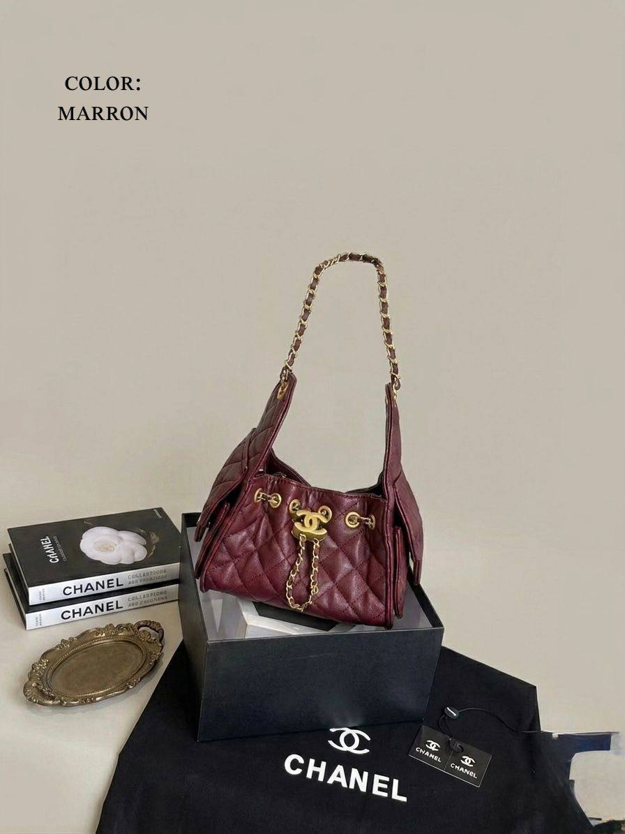 Chanel 𝟐𝟓 ʜᴏʙᴏ
sʜᴏᴜʟᴅᴇʀ ʙᴀɢ
ɢᴏʟᴅ ʜᴀʀᴅᴡᴀʀᴇ
ᴡɪᴛʜʙᴏx
🎁🎁🎁

ʟᴇᴀᴛʜᴇʀ
sɪᴢᴇ:𝟐𝟎ᴄᴍ
110 dhs✅

Zain56
♥️♥️♥️