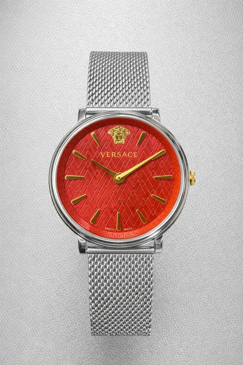 Versace watch for ladies good 
quality 
170 dhs✅

Zain59
♥️♥️♥️