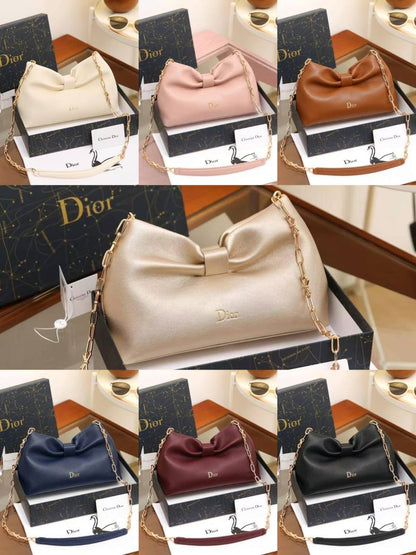 DiOR ʙᴏᴡ ʙᴀɢ
ʟᴀᴍʙsᴋɪɴ ʟᴇᴀᴛʜᴇʀ ᴍᴀᴛᴇʀɪᴀʟ
ɢᴏʟᴅ ᴄʜᴀɪɴ ʜᴀʀᴅᴡᴀʀᴇ
sɪᴢᴇ: 25 cm
ᴡɪᴛʜ BOX
🎁🎁🎁

95 dhs✅

Zain31
♥️♥️♥️