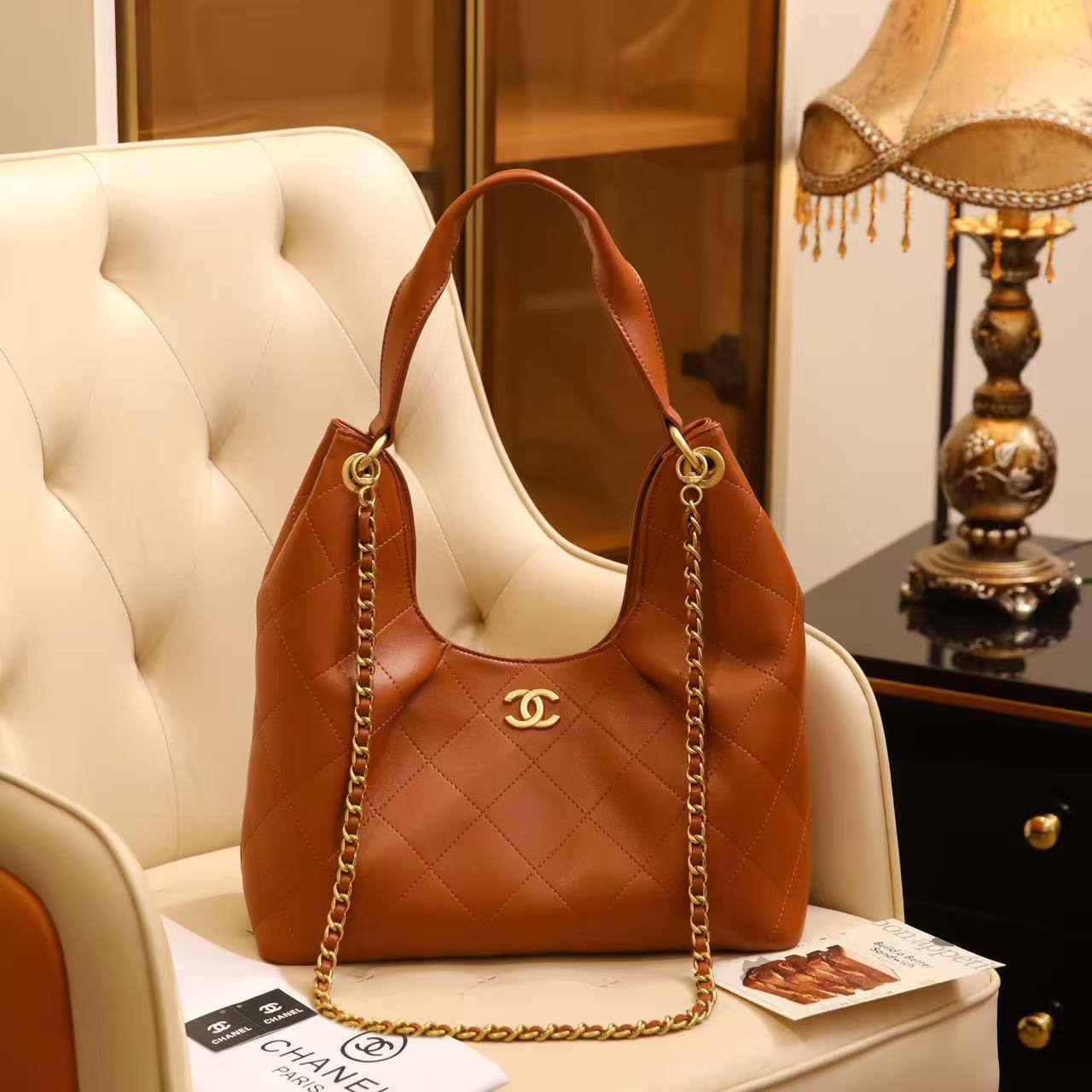 Chanel
95 dhs✅

Zain143
♥️♥️♥️