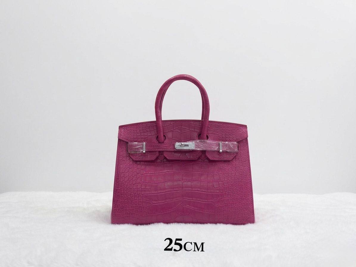 Hermes ʙᴇʀᴋɪɴs 
ᴄʀᴏᴄs.ᴍᴀᴛᴇʀɪᴀʟ
sɪᴢᴇ:ᴄʜᴇᴄᴋ!!!
      30ᴄᴍ-130 dhs✅ 
      25ᴄᴍ-120 dhs✅ 
      21ᴄᴍ-110 dhs✅

Zain56
♥️♥️♥️