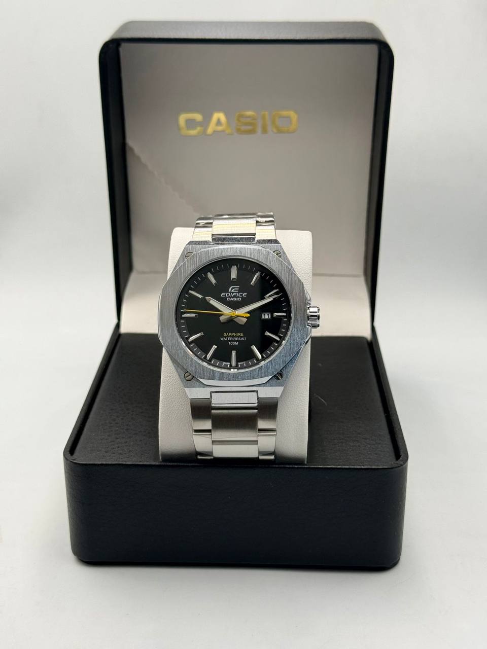 Casio EDIFICE Men
*New Arrival*🔥
60 dhs🪙🖤

Zain08
♥️♥️♥️