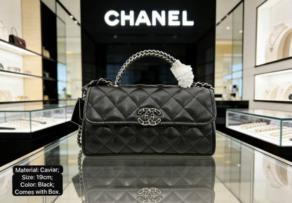 Chanel 
115 dhs✅
With box
Size:19*11*5.5

Zain07
♥️♥️♥️