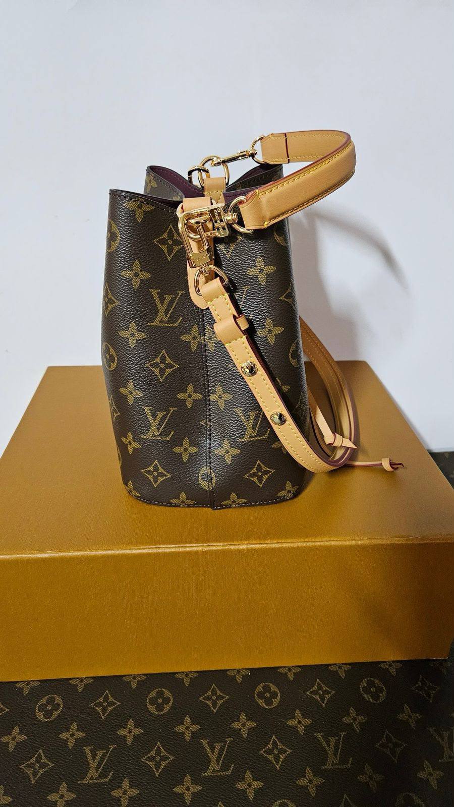 LV - Chanel
New Came
Master ✅✅✅
For Price 👇 WhatsApp✅
0568585901 
0507557372
0552275751 Owner Zain 👌

Zain255
♥️♥️♥️