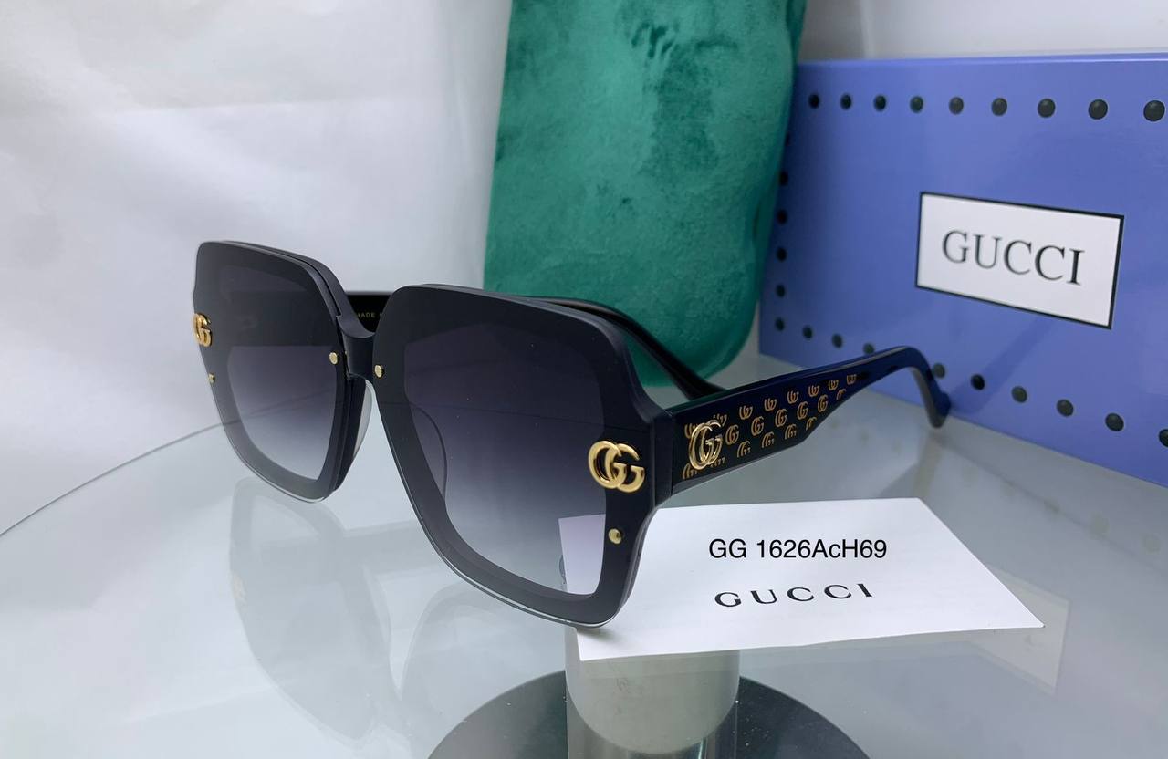 Gucci
master quality 
180 dhs✅

Zain126
♥️♥️♥️
