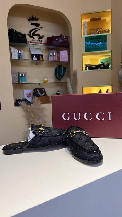 Gucci

150 dhs

Zain132
♥️♥️♥️
