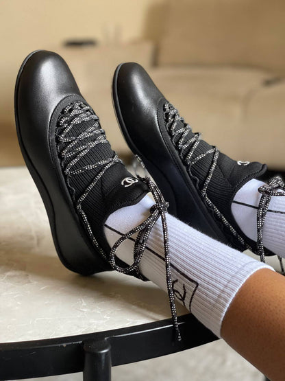 Chanel 

Vip quality 

Size:36 to 42
530 dhs🇦🇪🇦🇪

Zain113
♥️♥️♥️