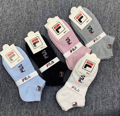 Socks
One packet
35 dhs✅

Zain93
♥️♥️♥️
