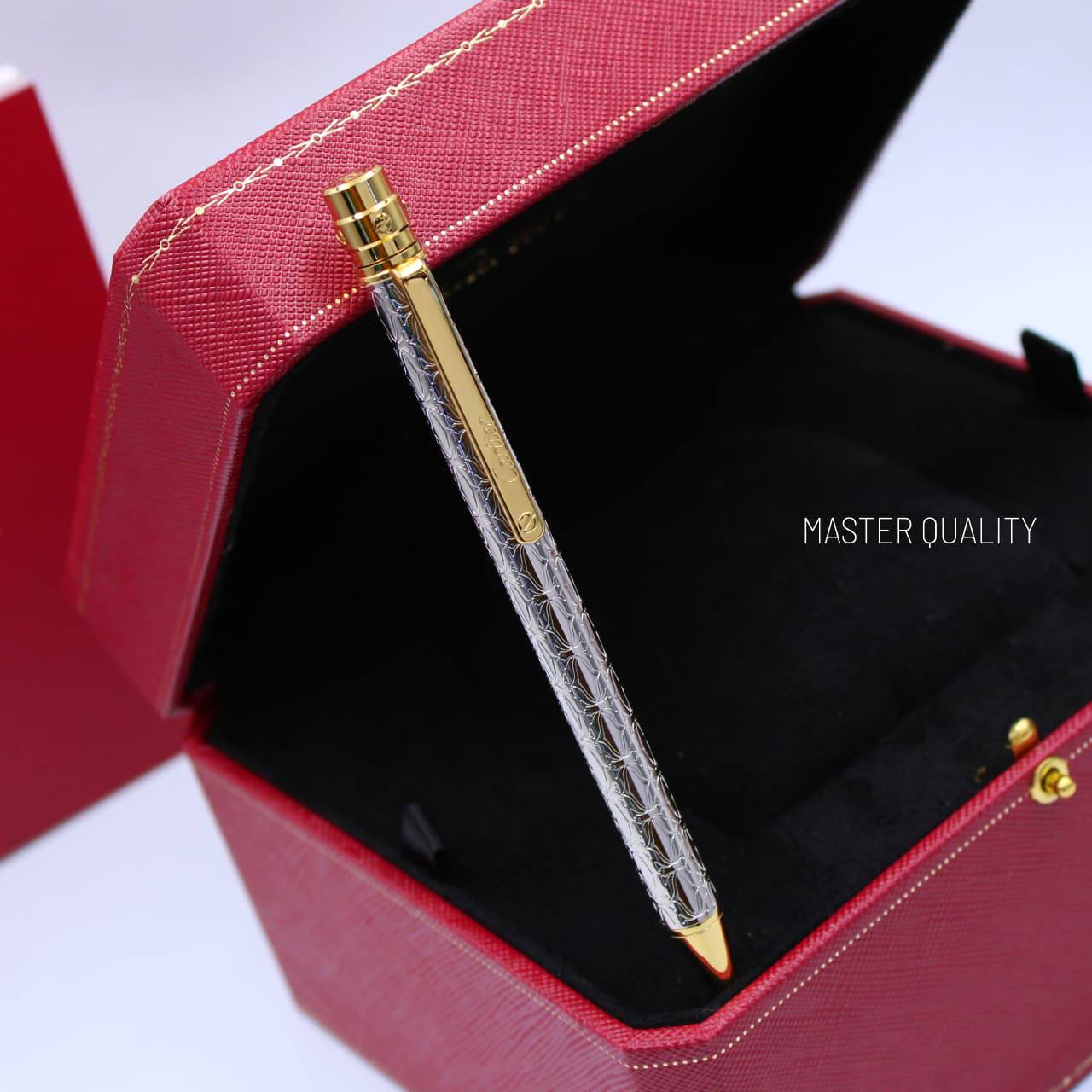 CARTIER PEN MASTER QUALITY

90 dhs🇦🇪

*WITH ORIGINAL BOX AND BAG*🎁

Zain58
♥️♥️♥️