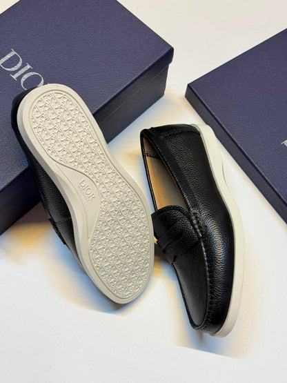 NEW CAME 
DIOR SHOES MAN
GOOD QUALITY
170 dhs✅
Size 39 TO 45

Zain40
♥️♥️♥️