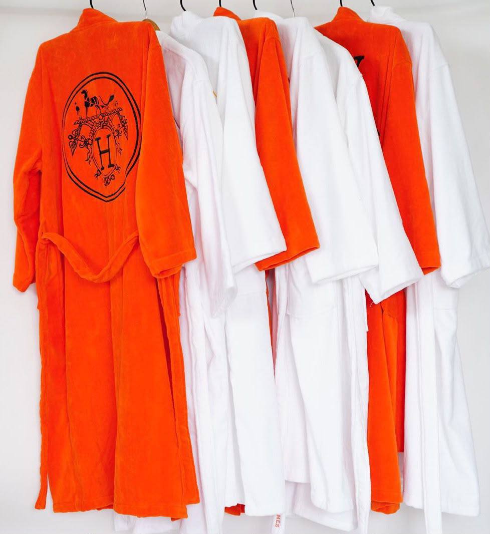 *New collections*                                                
HERMES BATHROBE
*Super Master quality*
*Sizes:FREE SIZE*

550 dhs🇦🇪🇦🇪

Zain308
♥️♥️♥️