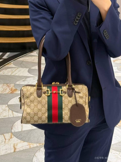 Master Bags
For Price 👇 WTSP Text Zain 0568585901

Zain10
♥️♥️♥️