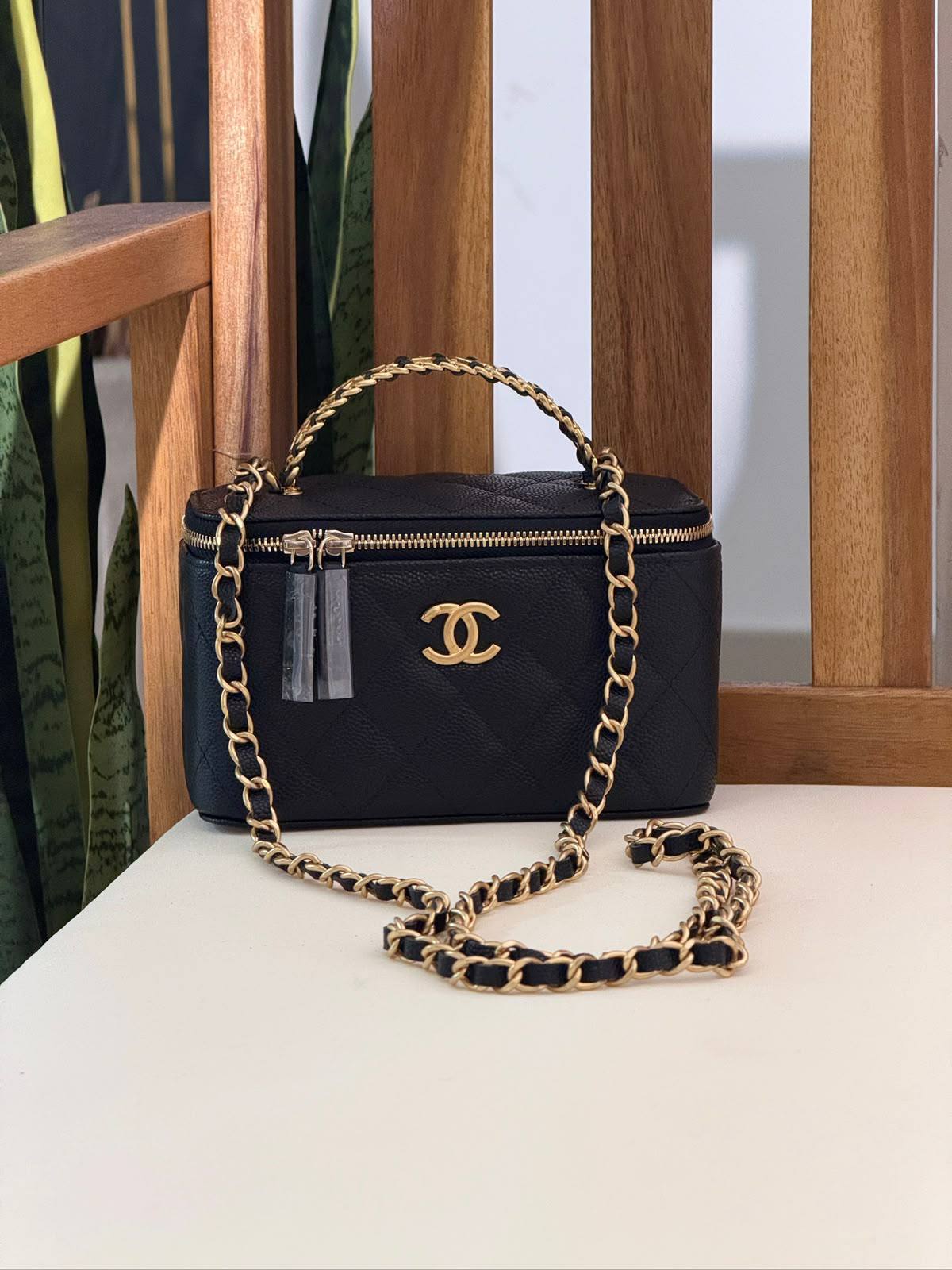 CHANEL 
Super Master Quality ⚡️
Original Packing 🎁
Size 17Cm📏
For Price 👇 WhatsApp✅
0568585901 
0507557372
0552275751 Owner Zain 👌

Zain321
♥️♥️♥️