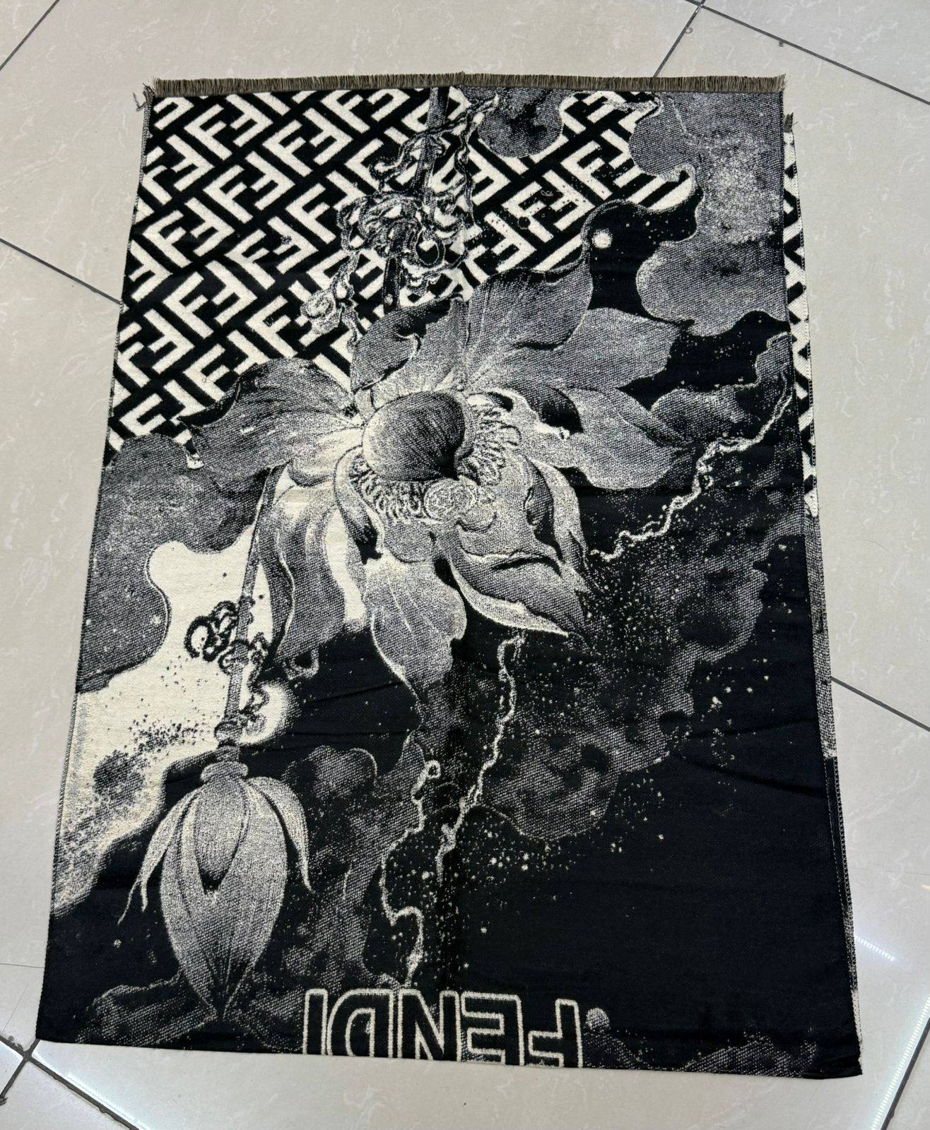 Winter scarf 
45 dhs🪙🌨️

Zain93
♥️♥️♥️