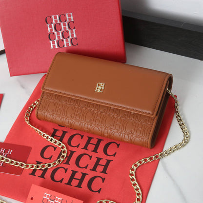 CHCH

best quality 
with box
95 dhs🇦🇪🇦🇪

size20CM
Zain290
♥️♥️♥️