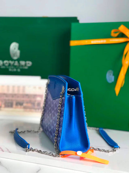 Goyard Goyardine Mini Rouette Structure✅*
*Size 20 cm*
For Price 👇 WhatsApp✅
0568585901 
0507557372
0552275751 Owner Zain 👌

Zain274
♥️♥️♥️