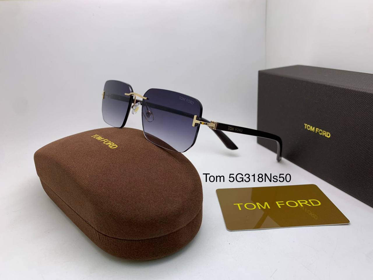 Tom Ford
70 dhs✅

Zain126
♥️♥️♥️