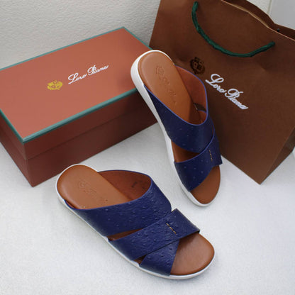 LORO PIANA SANDAL MEN 
SIZE 39 TO 46

180 dhs🪙🌺

Zain58
♥️♥️♥️