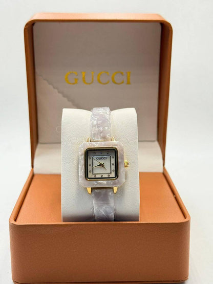 Gucci Ladies
*Offer price 
55 dhs🪙💕

Zain08
♥️♥️♥️