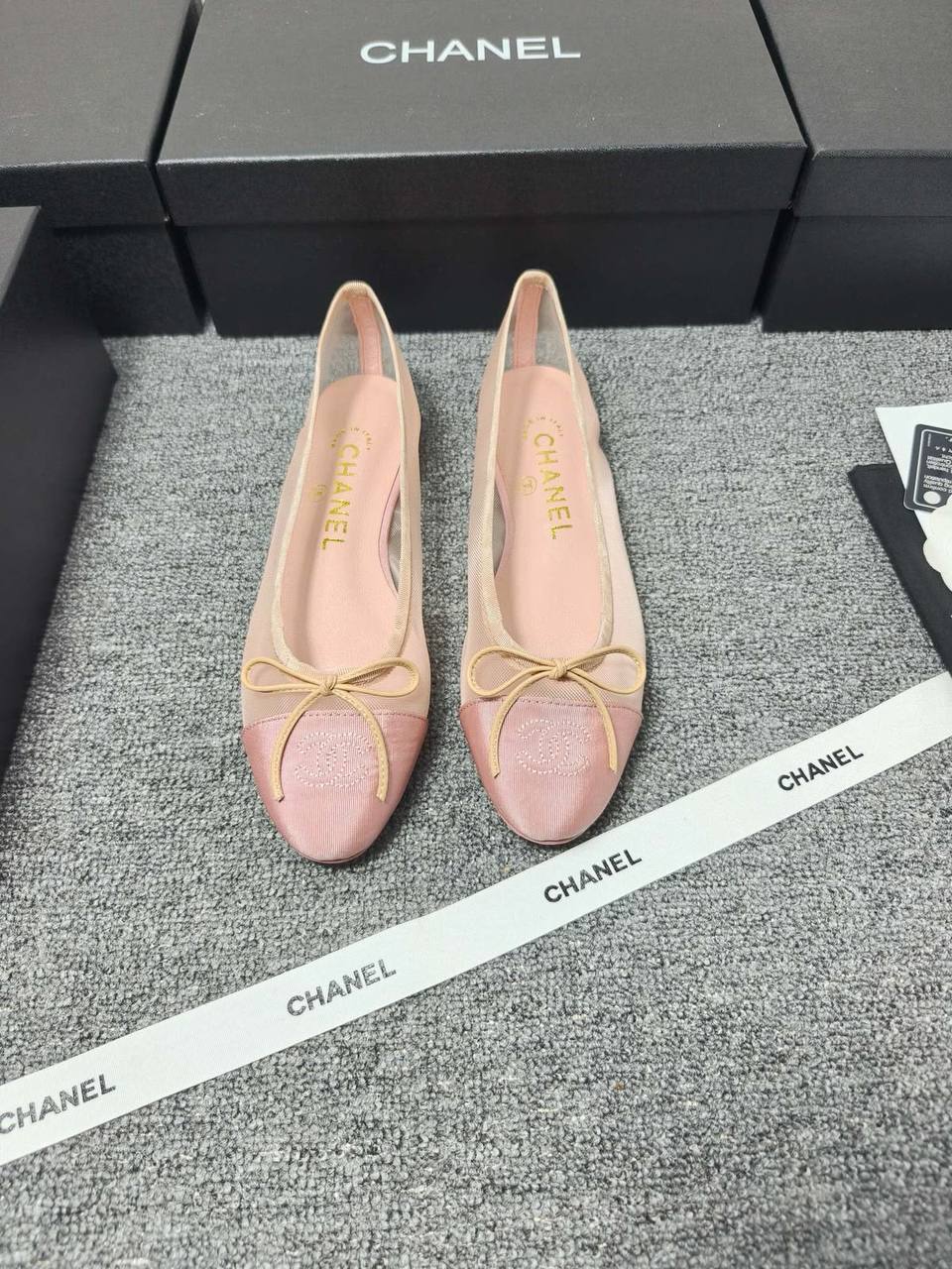 Chanel🔥
Master quality 

SIZE  36-42🥳

330 dhs

Zain119

♥️♥️♥️