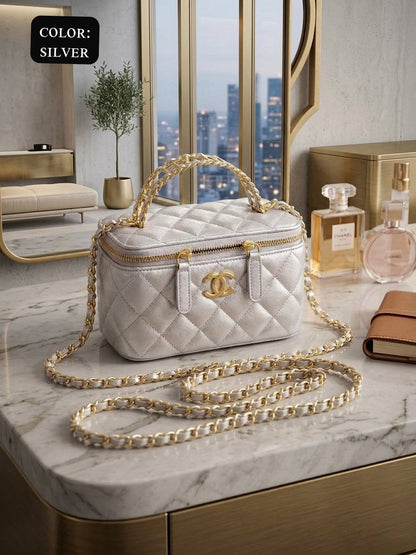 Chanel ᴠᴀɴɪᴛʏ ᴛᴏᴘ ʜᴀɴᴅʟᴇ
ᴍɪʀʀᴏʀ ɪɴsɪᴅᴇ
ᴡɪᴛʜʙᴏx
🎁🎁🎁

ʟᴇᴀᴛʜᴇʀ
sɪᴢᴇ:18ᴄᴍ
100 dhs✅

Zain56
♥️♥️♥️