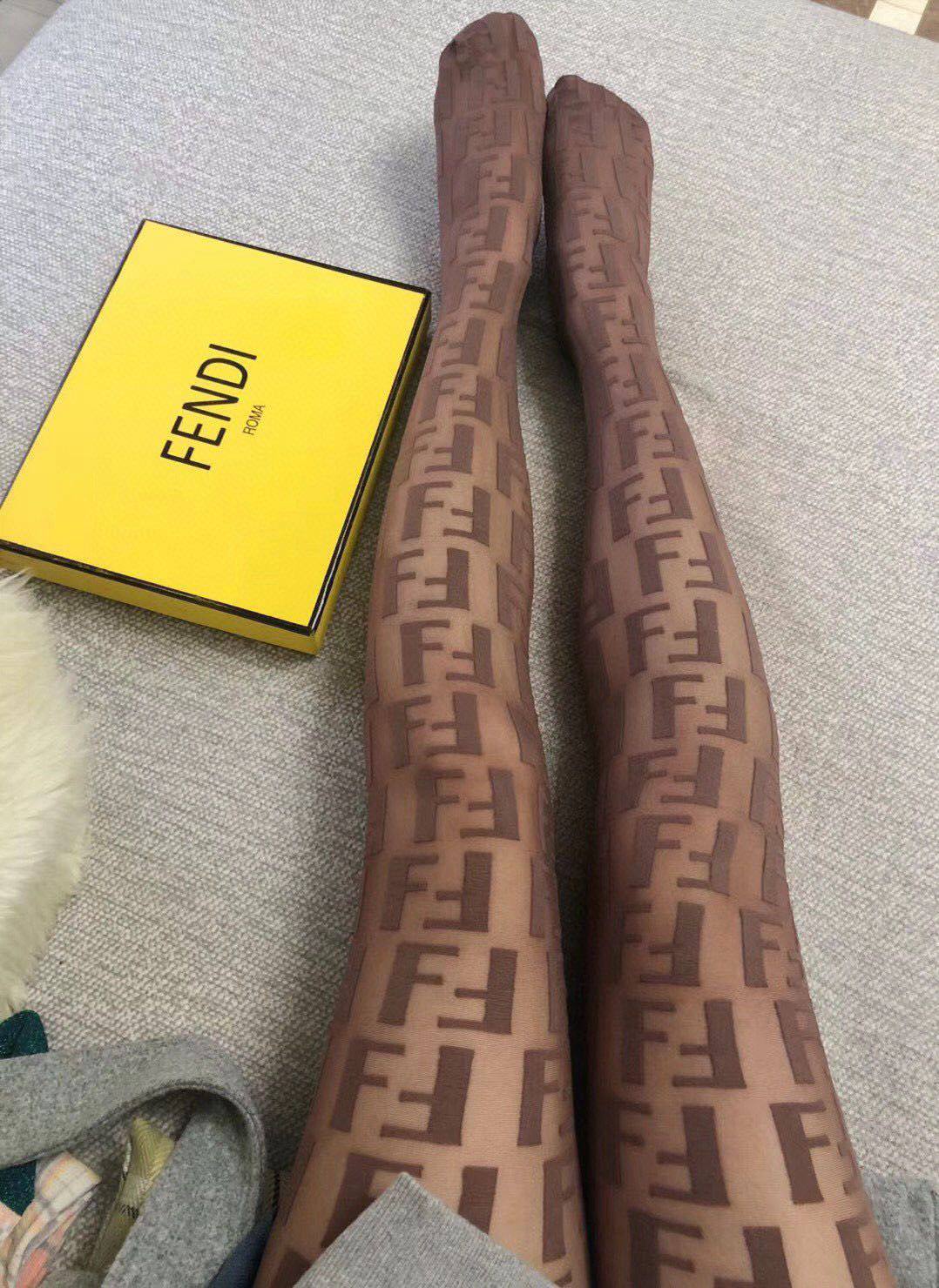 Stockings Women
130 dhs✅

Zain262
🌸🌸🌸