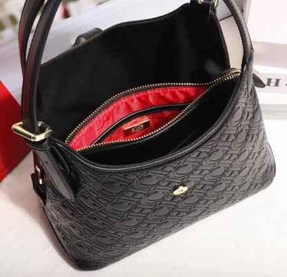 CH
100 dhs🪙

Good quality 
with box
🎁🎁🎁

Zain39
♥️♥️♥️