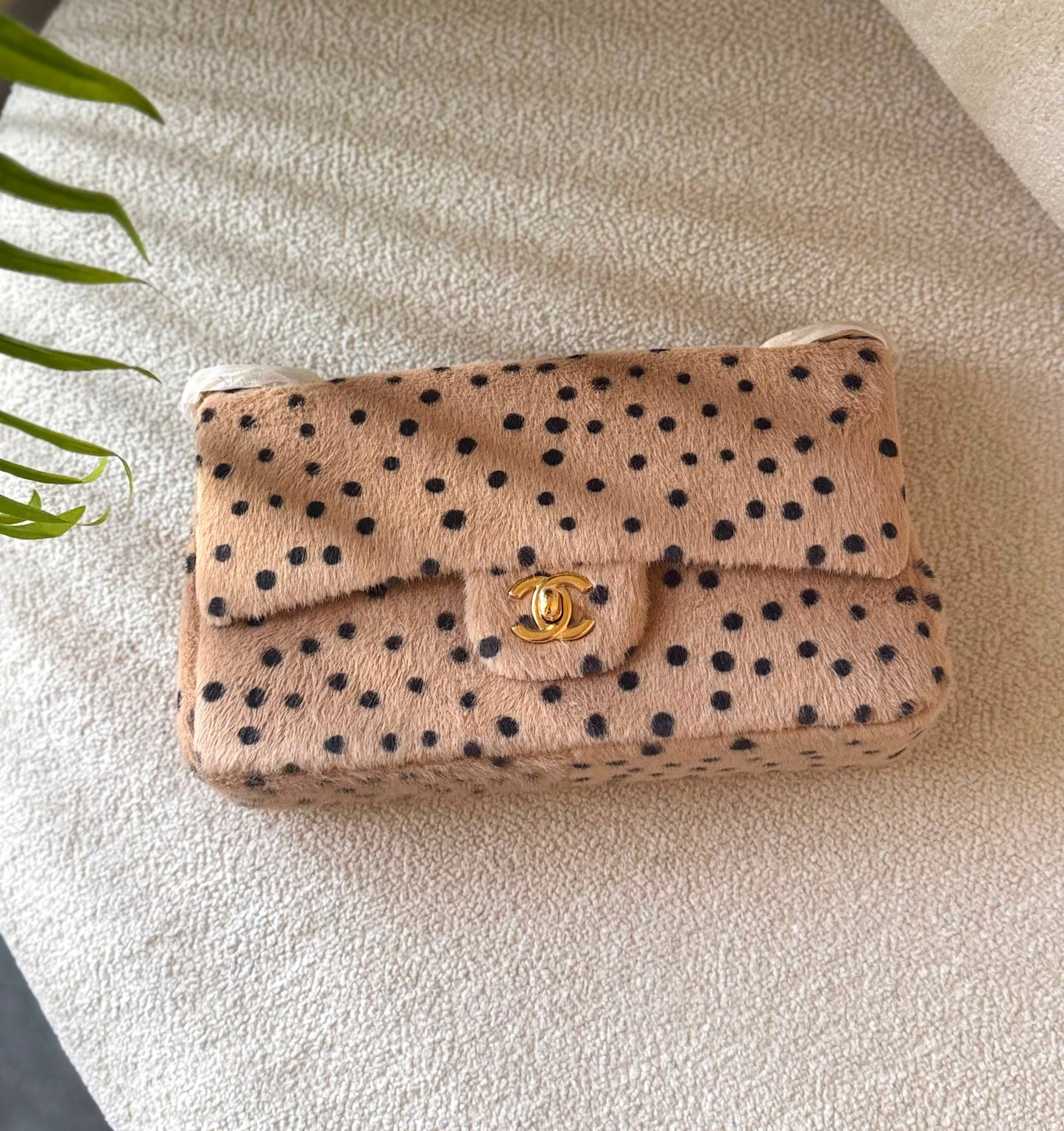 CHANEL
       
   😻20. 25 cm😍
For Price 👇 WhatsApp✅
0568585901 
0507557372
0552275751 Owner Zain 👌

Zain246
♥️♥️♥️