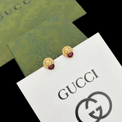 GUCCI EARRING
MASTER ✨💫
50 DHS💓
WITH BOX AND PAPER BAG🎁🛍️

Zain89
♥️♥️♥️