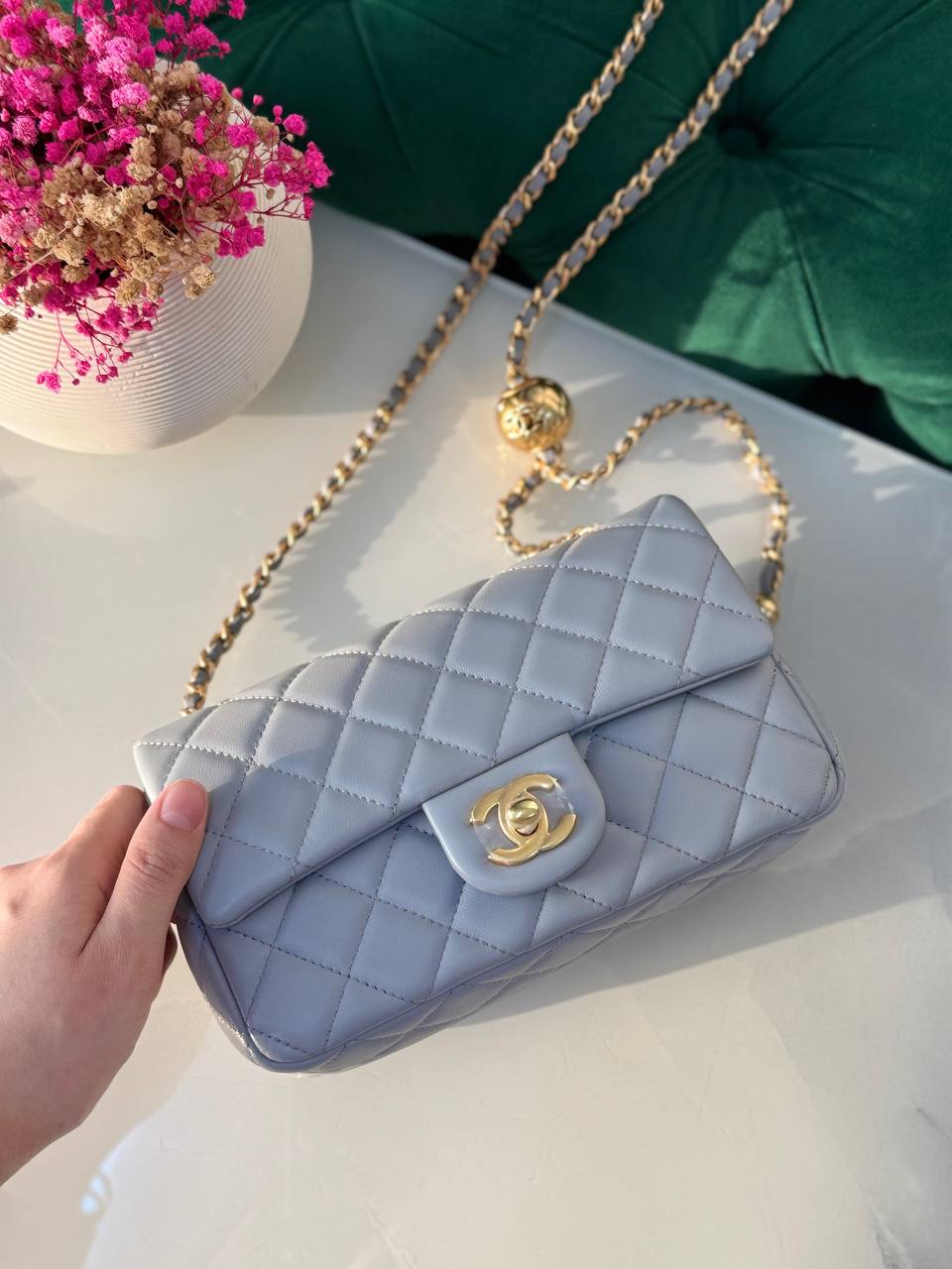 Chanel  ✨💥
Available original box 📦 
With full packing 🎀🎀
Super high quality 💥💥
For Price 👇 WhatsApp✅
0568585901 
0507557372
0552275751 Owner Zain 👌

Zain283
♥️♥️♥️