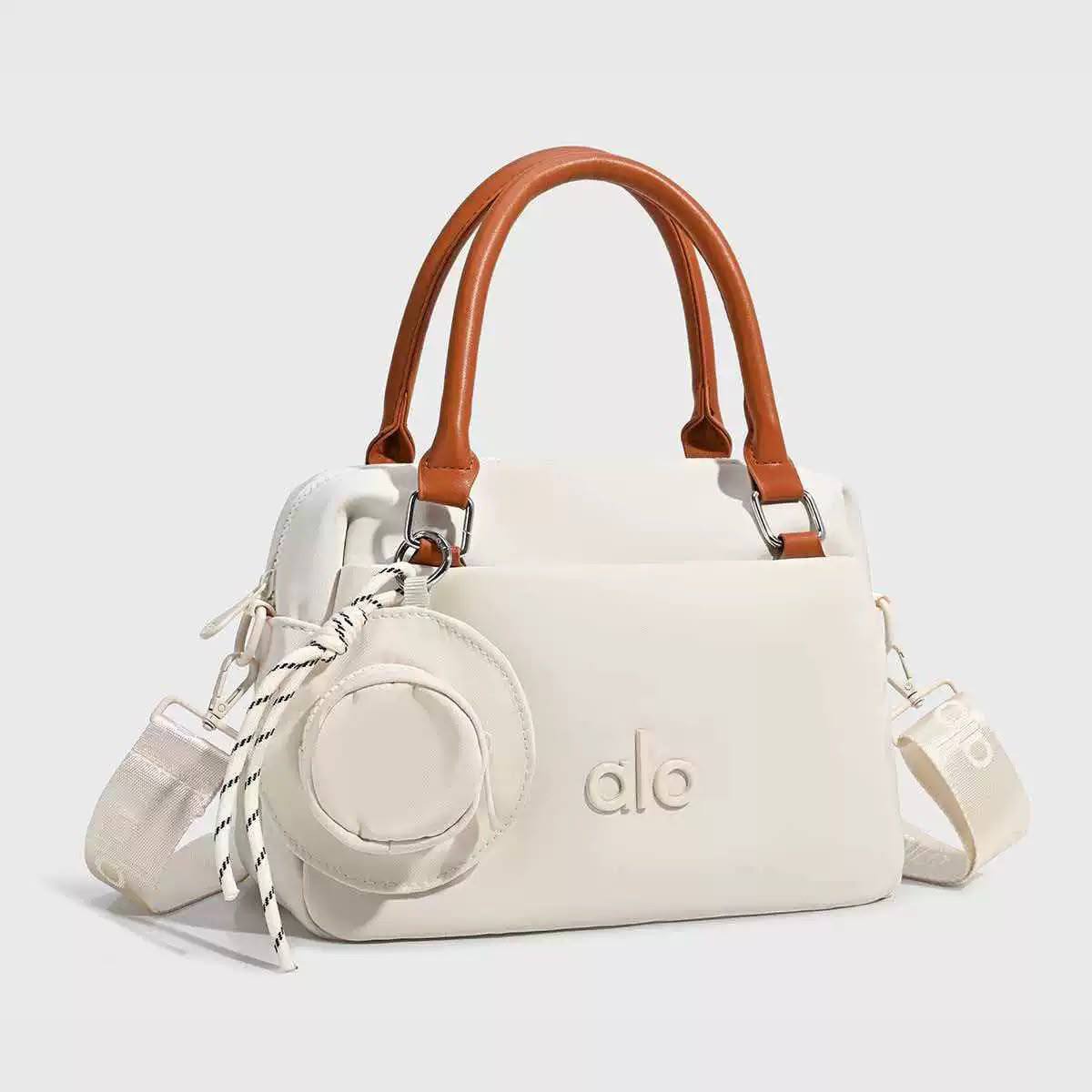 Alo 
80 dhs🇦🇪🇦🇪
Size 29×19×10cm

Zain42
♥️♥️♥️