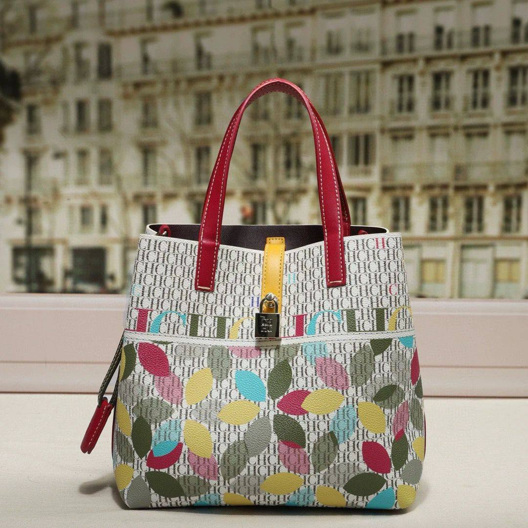 CH
125 DHS🪙🌨️ size 23cm
130 DHS🪙🌨️ size 31cm
150 DHS🪙🌨️30cm 2in1

Zain07
♥️♥️♥️