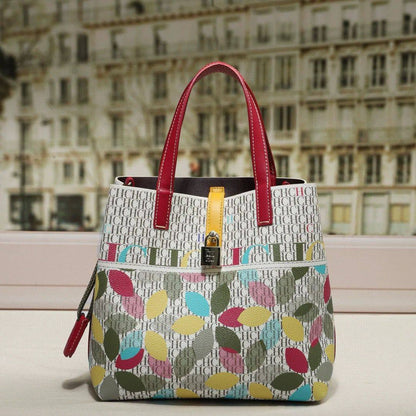 CH
125 DHS🪙🌨️ size 23cm
130 DHS🪙🌨️ size 31cm
150 DHS🪙🌨️30cm 2in1

Zain07
♥️♥️♥️
