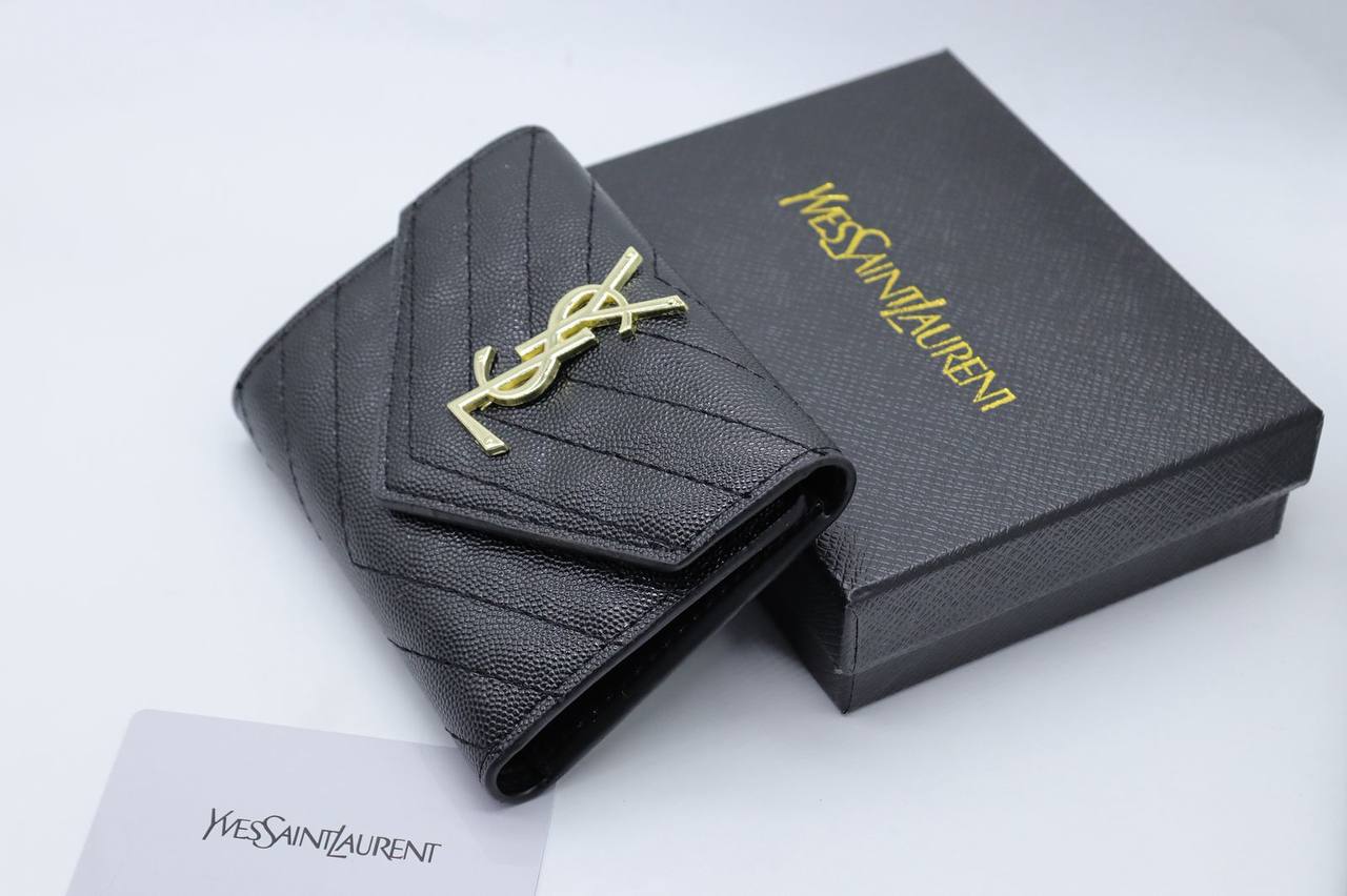 Ladies Wallets
60 dhs🪙💕

Zain33
♥️♥️♥️