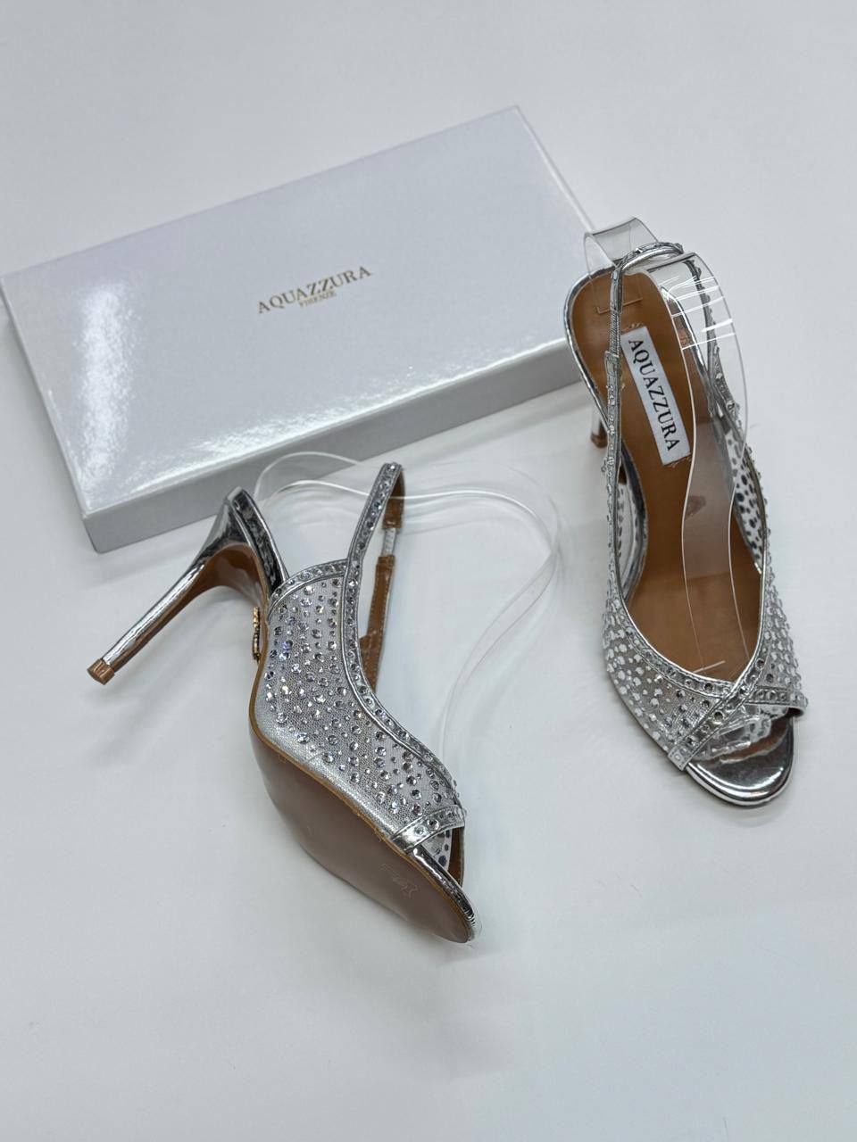 Aquazzura 
💯high quality
Size 36-37-38-39-40-41

130 dhs✅

Zain21
♥️♥️♥️