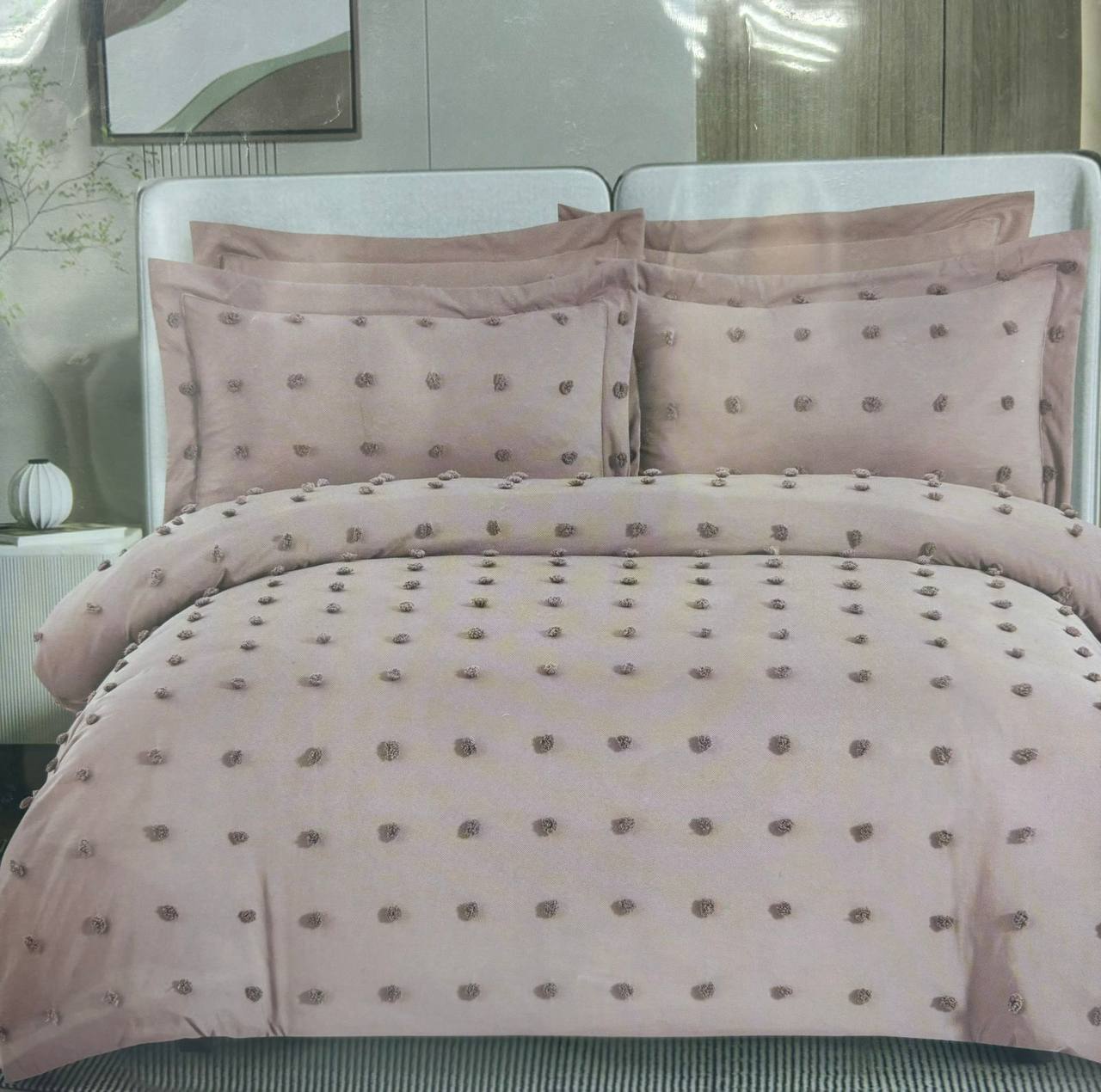 New collection 💥💥💥
Normal 
Embroidered 
Comfort set 
Single size comfort 4pcs set 
110 dhs🪙🖤

Zain99
♥️♥️♥️