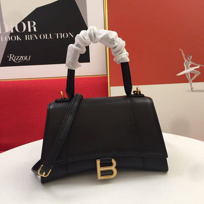 Balenciaga - 
Master 💓💓💓
For Price 👇 WTSP Text Zain 0568585901
0507557372
0544061607

Zain111
♥️♥️♥️