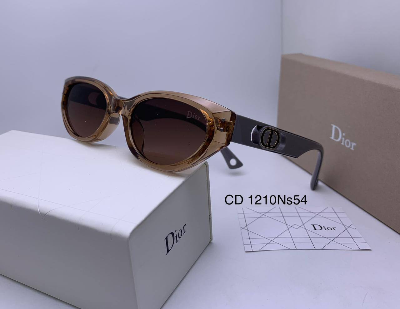 Dior
70 dhs🪙🌨️

Zain126
♥️♥️♥️