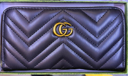 Mix brands long zipper wallet stock ✨👆🏾

With box 
🎁🎁🎁

35 dhs🪙🌺

Zain168
♥️♥️♥️