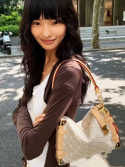 LV
MASTER QUALITY
270 dhs💓
……(with leather )
30CM

Zain295
♥️♥️♥️