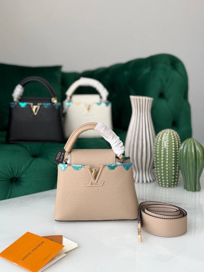 LV Capucines ✨
Size: 21Cm💥
Available original box 📦 
With full packing 🎀🎀
Super high quality 💥💥

For Price 👇 WhatsApp✅
0568585901 
0507557372
0552275751 Owner Zain 👌

Zain283
♥️♥️♥️