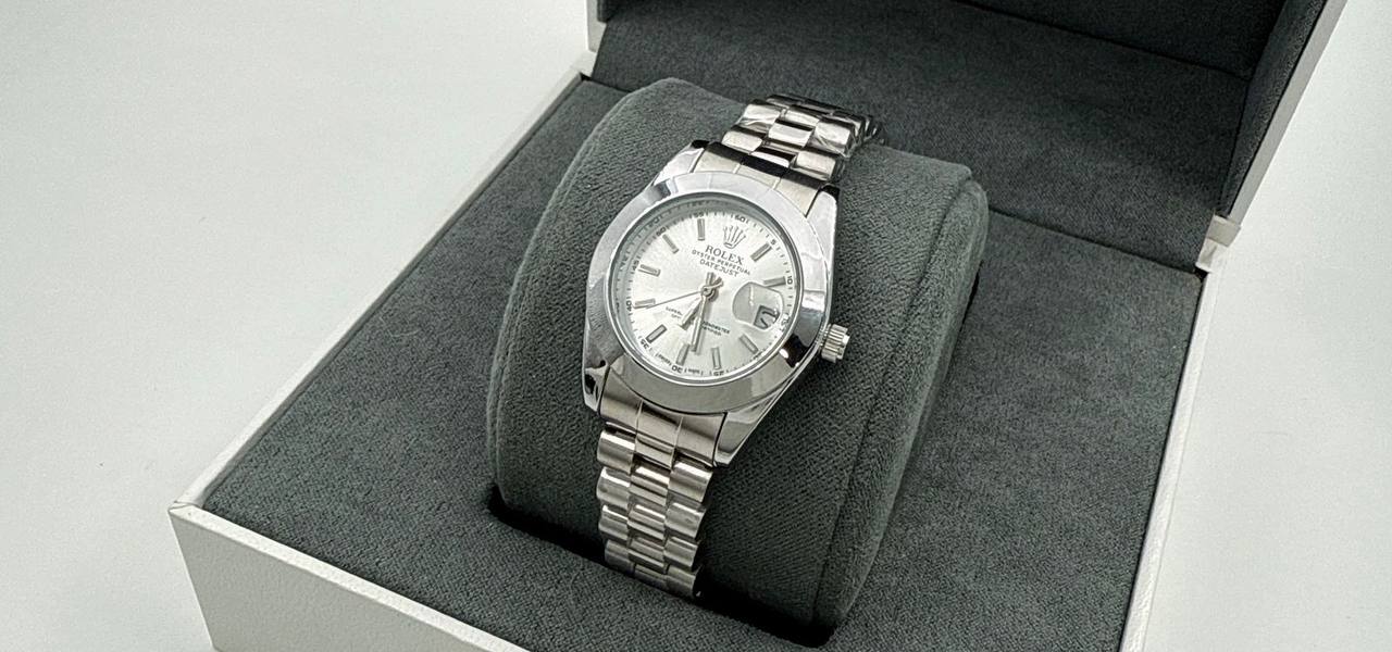 Rolex ladies watch 
60 dhs🪙🌨️

Zain45
♥️♥️♥️