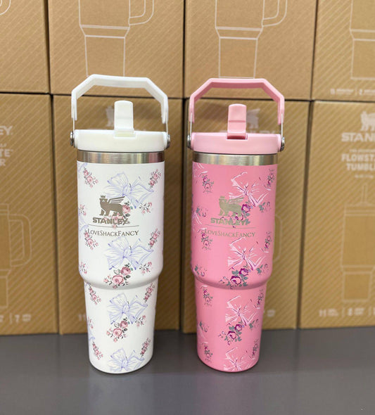 NEW STANLEY ARIVING
30 oz 900 ml 
65 dhs👍

Zain88
♥️♥️♥️