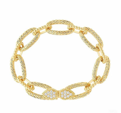 BUCHERON
Necklace & Bracelet  🍃
Master

With normal box 🎁
230 dhs🇦🇪🇦🇪

With master box🎁
310 dhs🇦🇪🇦🇪

Zain263
♥️♥️♥️